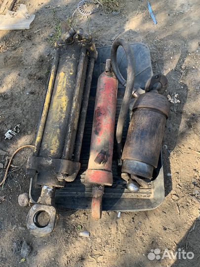 Цилиндр гидравлический