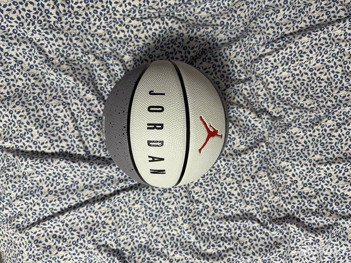 Баскетбольный мяч Jordan