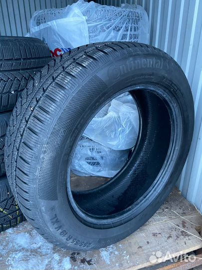 Continental WinterContact TS 850 P SUV 255/55 R19 V