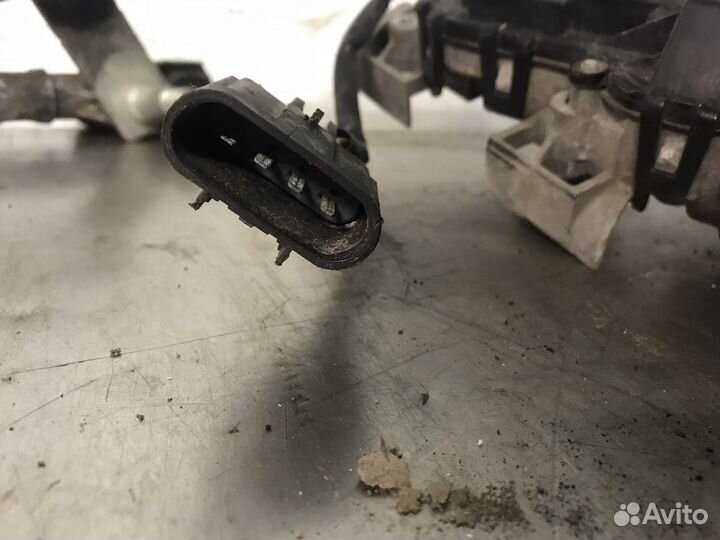 Мотор дворников Chevrolet Cruze j300