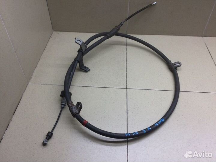 Трос стояночного тормоза задний правый Hyundai