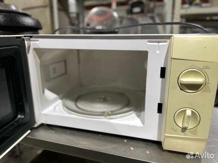 Микроволновая печь