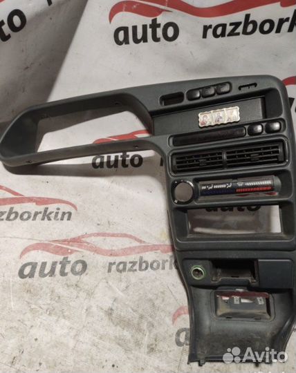 Продам накладку на торпеду ваз 2114