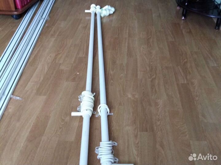 Карнизы для штор настенный