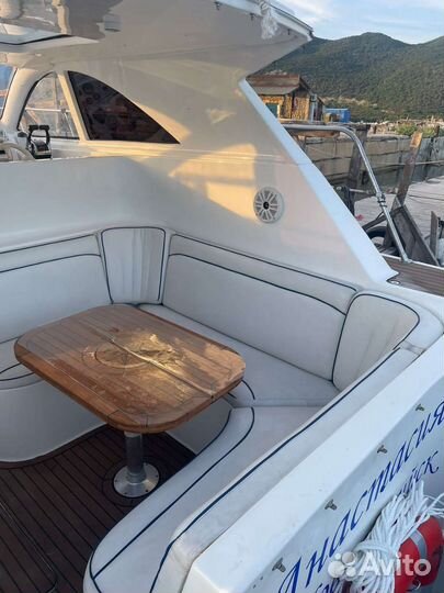 Морская прогулка, аренда яхты