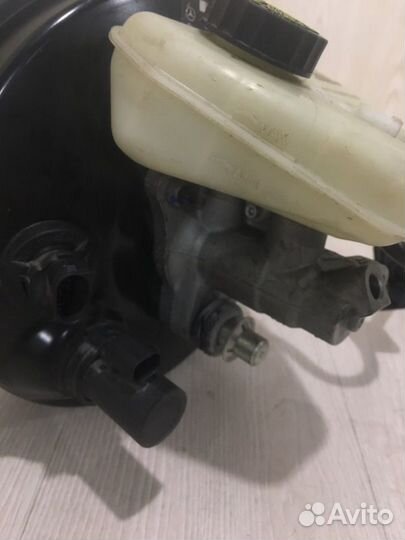 Вакуумный усилитель тормозов Mercedes Benz S350