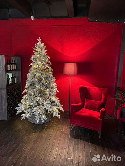 Елка искусственная