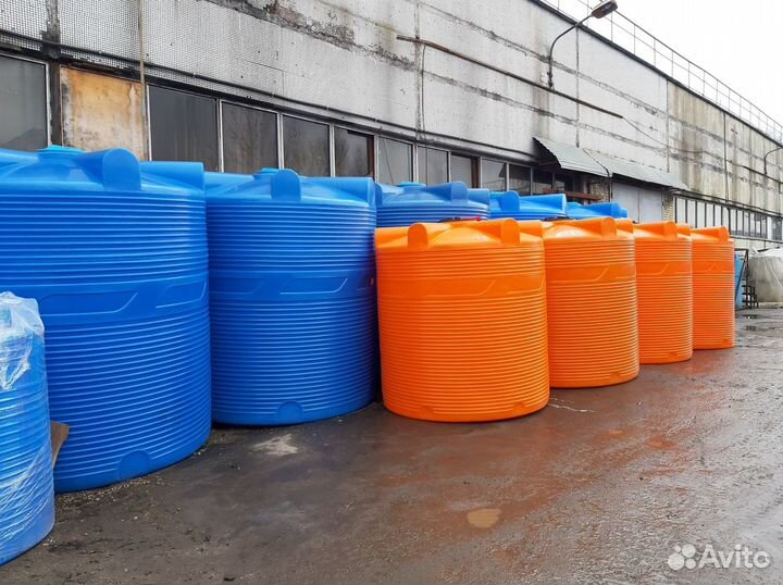 Пластиковые емкости от производителя