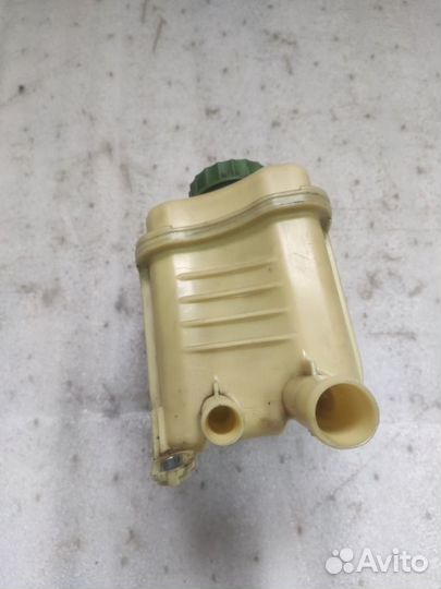 Бачок гидроусилителя Volkswagen Touareg GP BKS