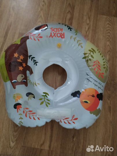 Круг надувной на шею для купания грудничка