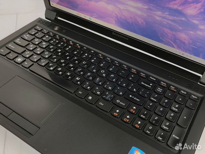 Домашний Ноутбук Lenovo Intel windows 10 8gb SSD