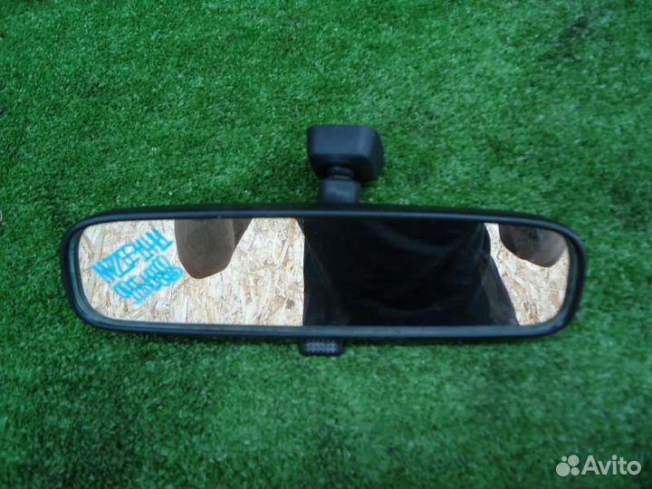 Зеркало Toyota Corolla Fielder NZE141 1NZ-FE