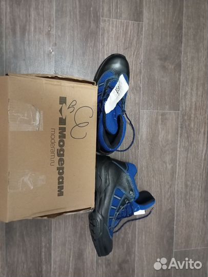 Ботинки рабочие новые 43р