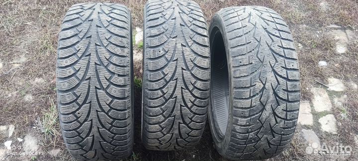 Marshal WinterCraft Ice WI31 215/55 R17 98T