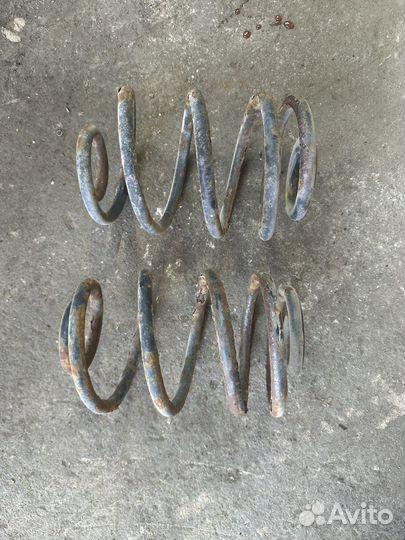 Ford escort универсал задние пружины