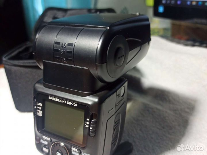 Фотовспышка nikon speedlight SB 700