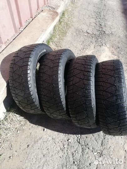 Goodyear Ultragrip 600 215/65 R16 98T