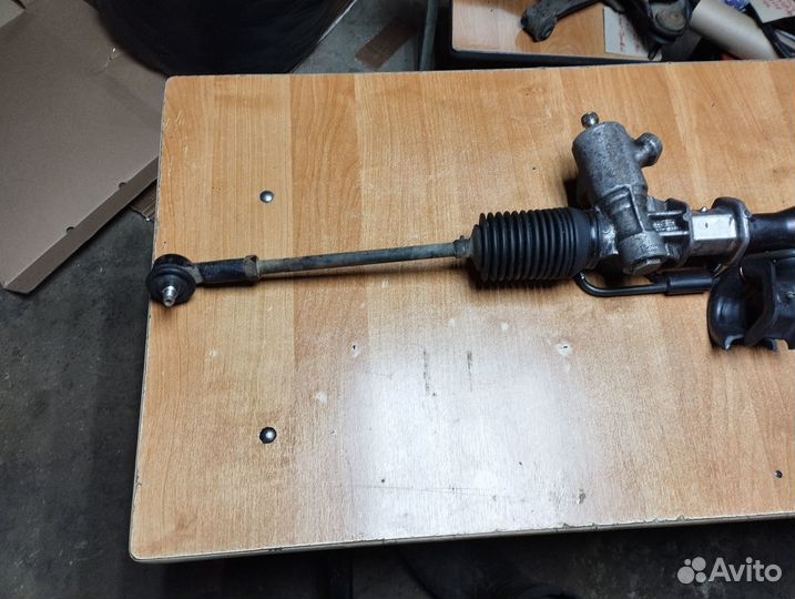 Рулевая рейка Mitsubishi Galant 5