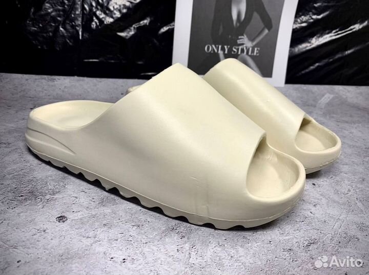 Сланцы женские adidas yeezy slide