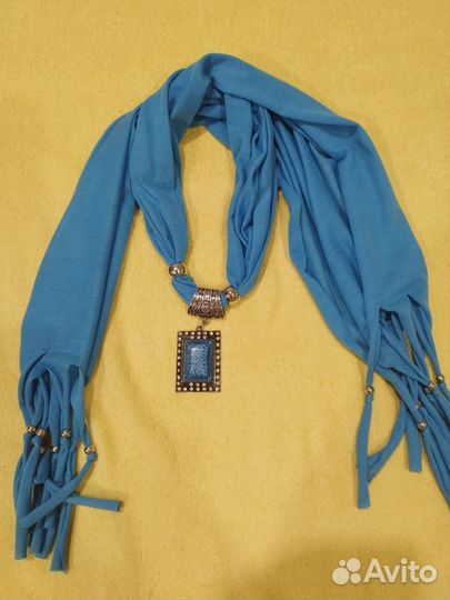 Шарфы и палантины