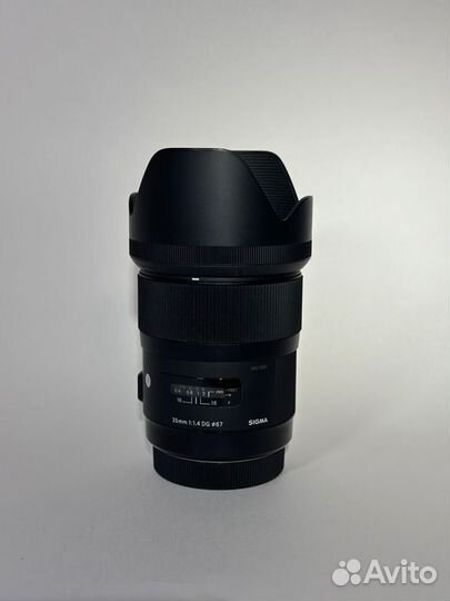 Canon EF 85 f/1.8 USM, sigma AF 35mm f/1.4 DG HSM