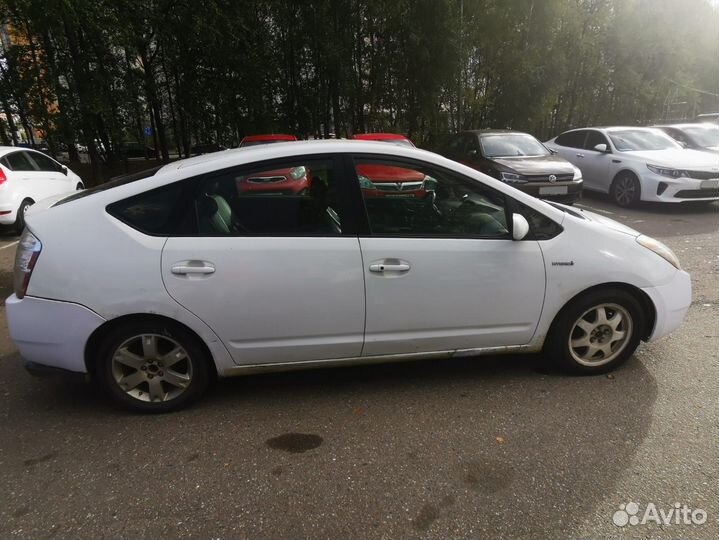 Toyota Prius 1.5 AT, 2008, 270 000 км