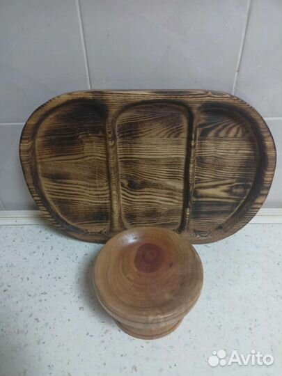 Поднос деревянный с вазочкой