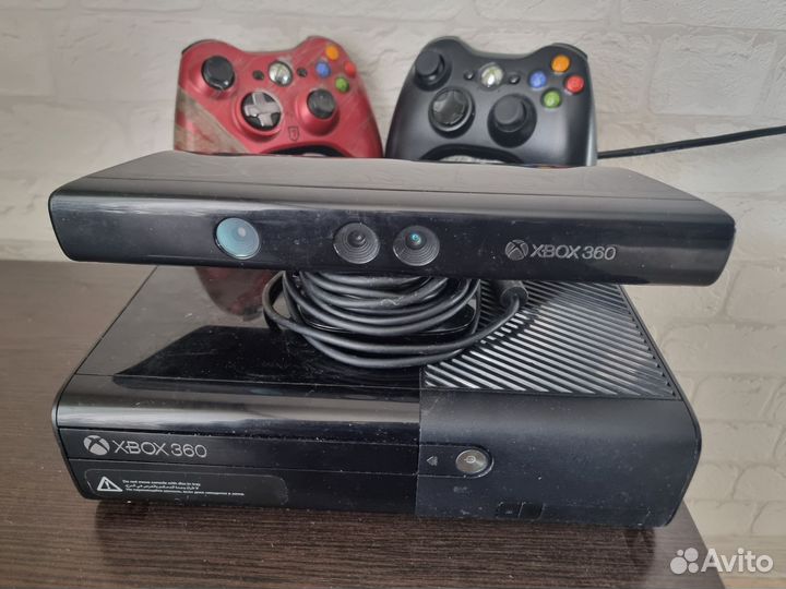 Xbox 360 Е Kinect Freebot