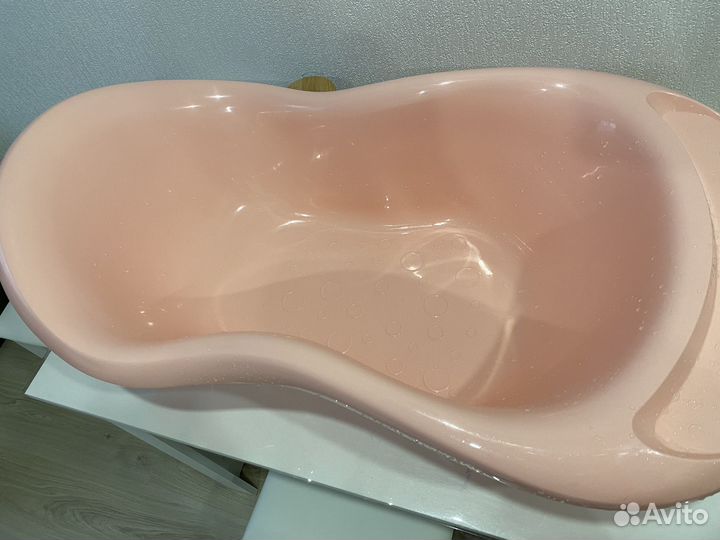 Ванночка для купания с горкой