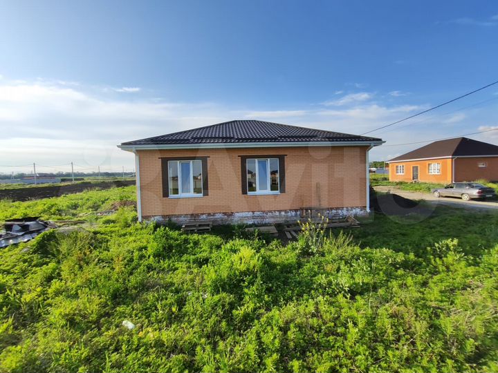 Дом 100 м² на участке 5 сот.