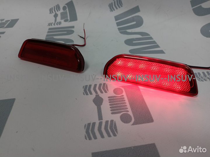 LED катафоты в задний бампер Нива Тревел