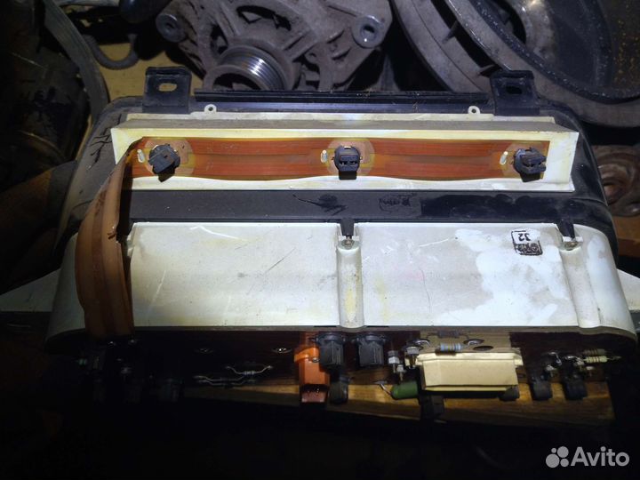 Щиток приборов ваз 2110 старого образца