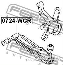 Рычаг передний нижний