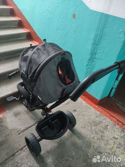 Детский велосипед с родительской ручкой