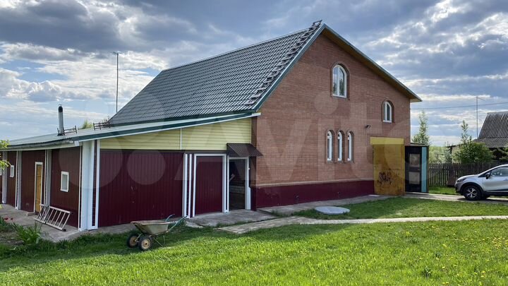 Дом 177 м² на участке 20 сот.