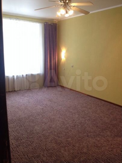 2-к. квартира, 51 м², 1/3 эт.