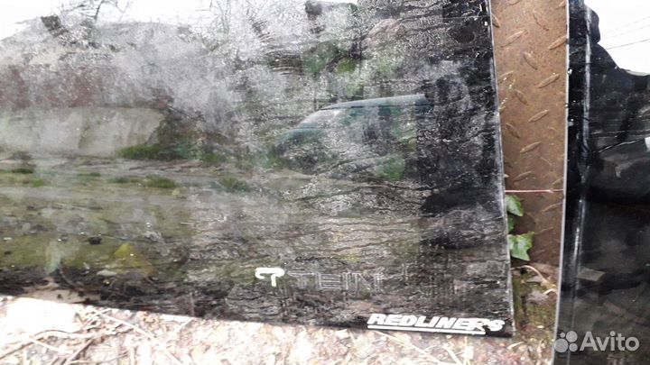 Стекла бокоаые на honda CRV