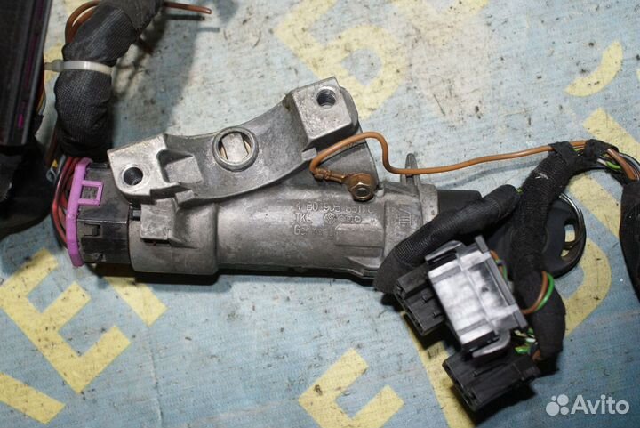 Замок зажигания Volkswagen Bora