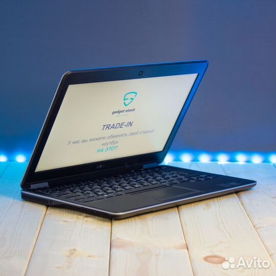 Ультрабук Dell E7240