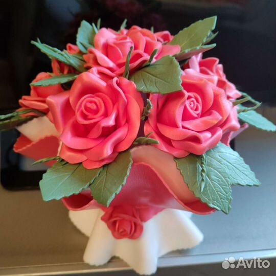 Настольная лампа роза из изолона