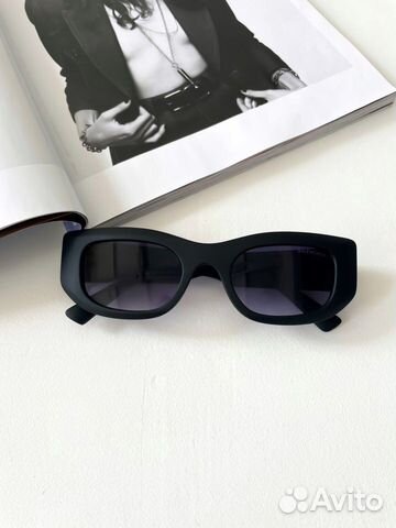 Солнцезащитные очки