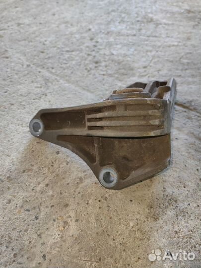 Кронштейн кпп Ford Mondeo 4 задний