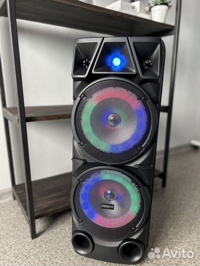 Колонка беспроводная музыкальная с микрофоном