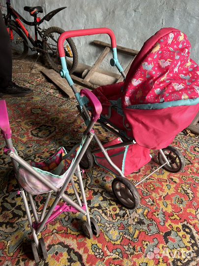 Коляска кукольная