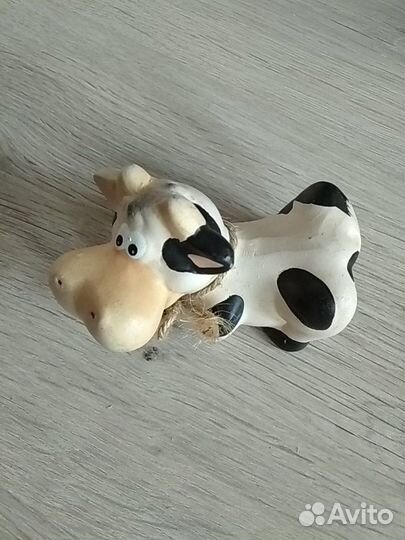 Сувенир Корова лежачая