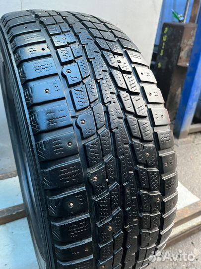 Dunlop SP Winter Ice 01 235/55 R17