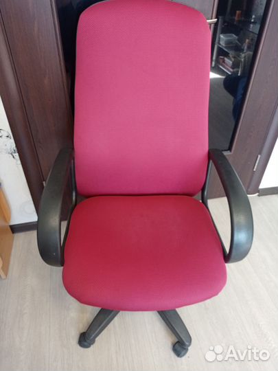 Компьютерное кресло