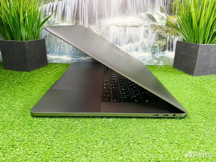 Macbook Pro 15 2019 i7 16Gb 512Gb Ростест