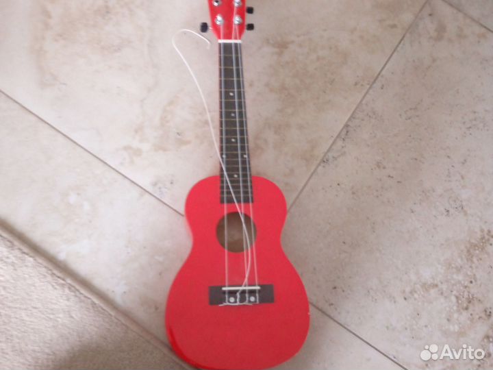 Укулеле для начинающих нет одной детали