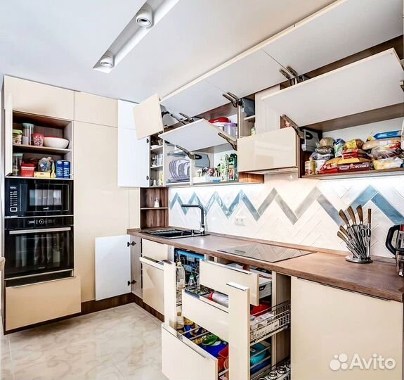 Кухонный гарнитур 